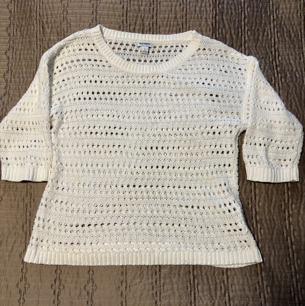 Old Navy White Sweater